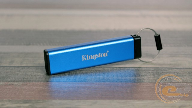 Kingston DataTraveler 2000 (DT2000/32GB)