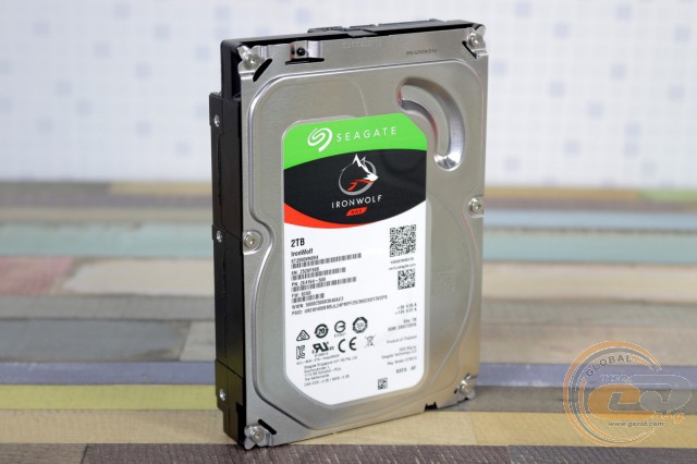 Seagate IronWolf (ST2000VN004)