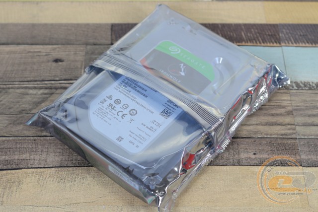 Seagate IronWolf (ST2000VN004)