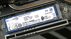 Огляд твердотільного накопичувача Kingston NV3 PCIe 4.0 NVMe M.2 об’ємом 2 ТБ: швидкий та доступний