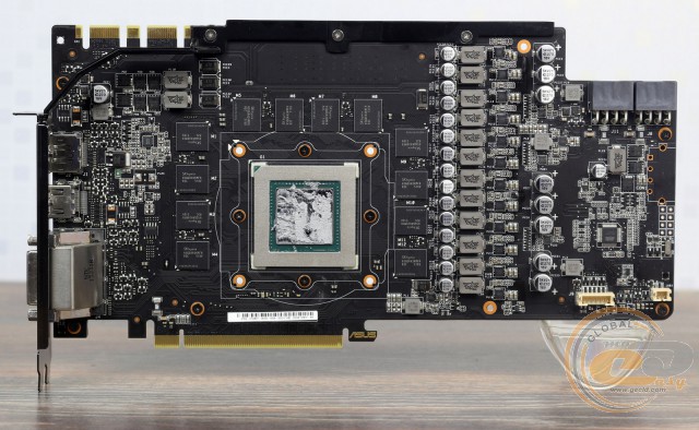 ASUS STRIX GTX 980 Ti (STRIX-GTX980TI-DC3OC-6GD5-GAMING)