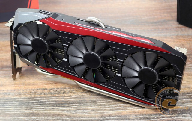 ASUS STRIX R9 390 (STRIX-R9390-DC3OC-8GD5-GAMING)