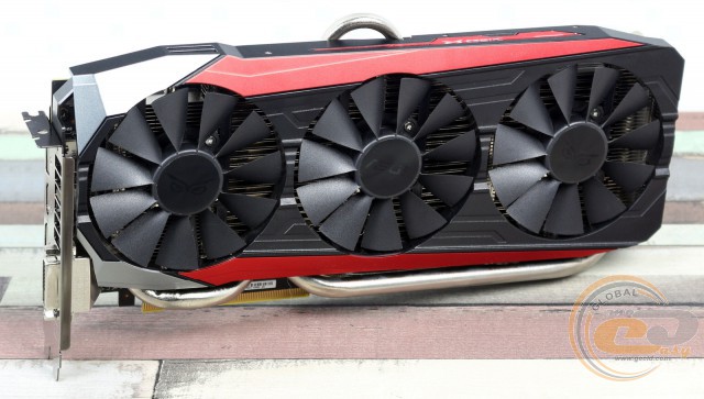 ASUS STRIX R9 390X (STRIX-R9390X-DC3OC-8GD5-GAMING)