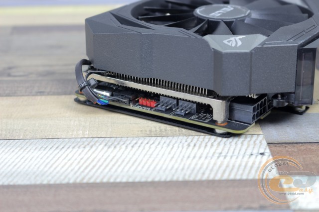 ROG Poseidon GeForce GTX 1080 Ti Platinum edition (ROG-POSEIDON-GTX1080TI-P11G-GAMING)