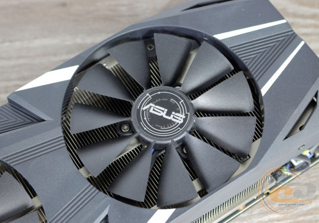 ASUS Dual GeForce RTX 2080 Advanced edition (DUAL-RTX2080-A8G)