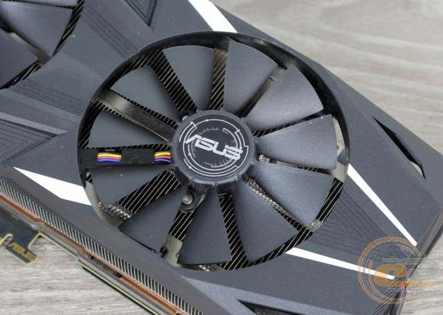 ASUS Dual GeForce RTX 2080 Ti Advanced edition