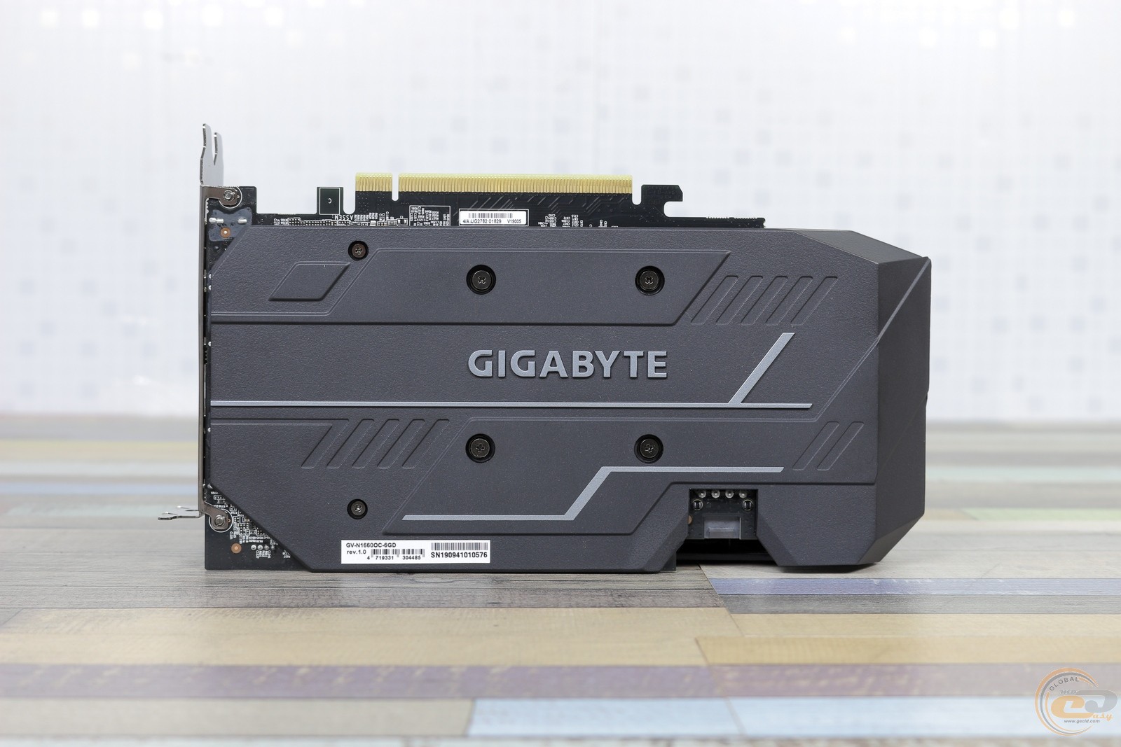 Огляд відеокарти GIGABYTE GeForce GTX 1660 OC 6G: новий середній клас