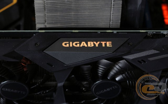 GIGABYTE GeForce RTX 2060 SUPER GAMING OC 8G