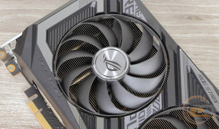 ASUS ROG STRIX Radeon RX 6600 XT OC Edition